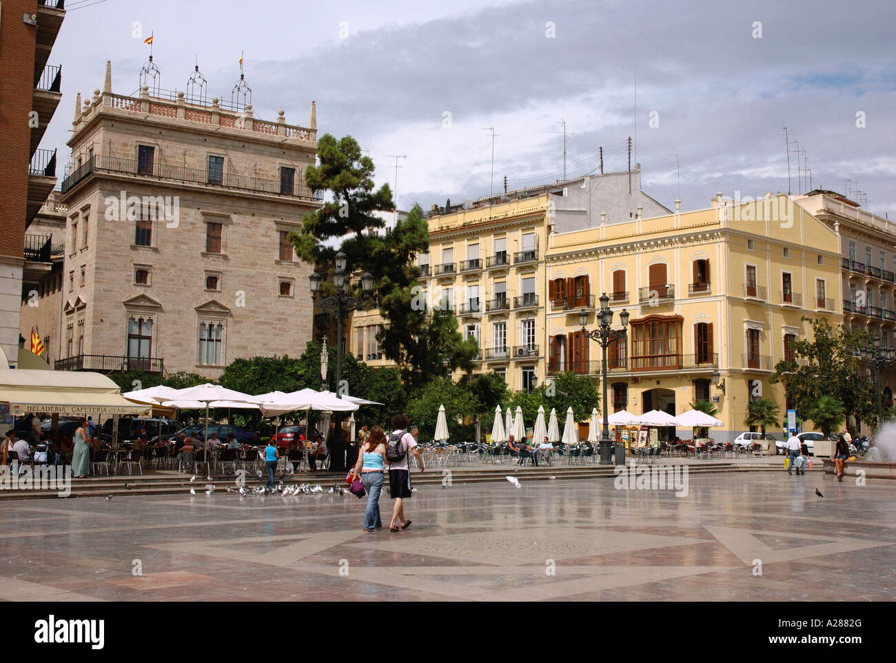 Plaza de la virgen virgin square Valencia Comunitat Comunidad ...