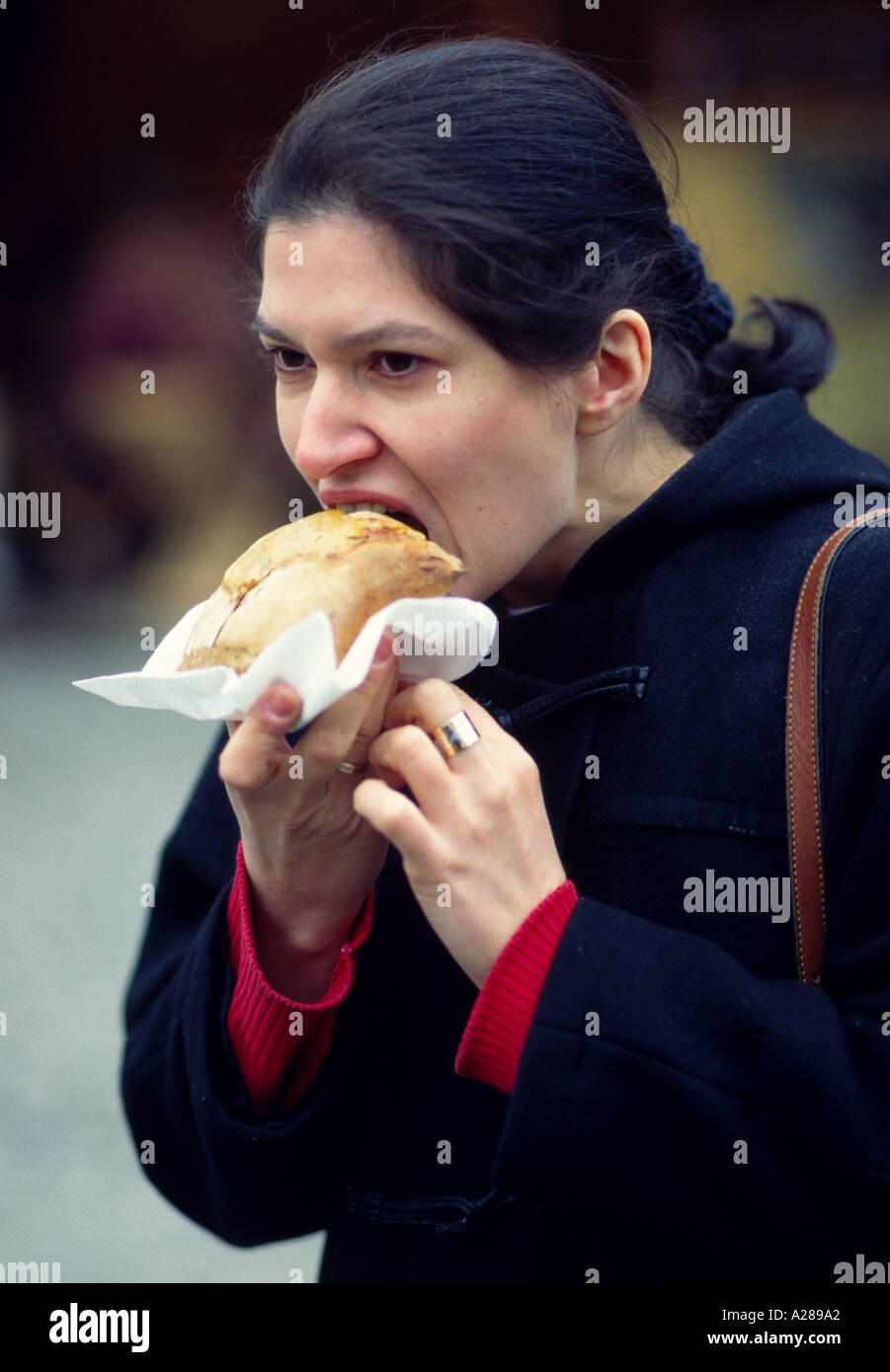 Women eating good bad food hi-res stock photography and images - Alamy