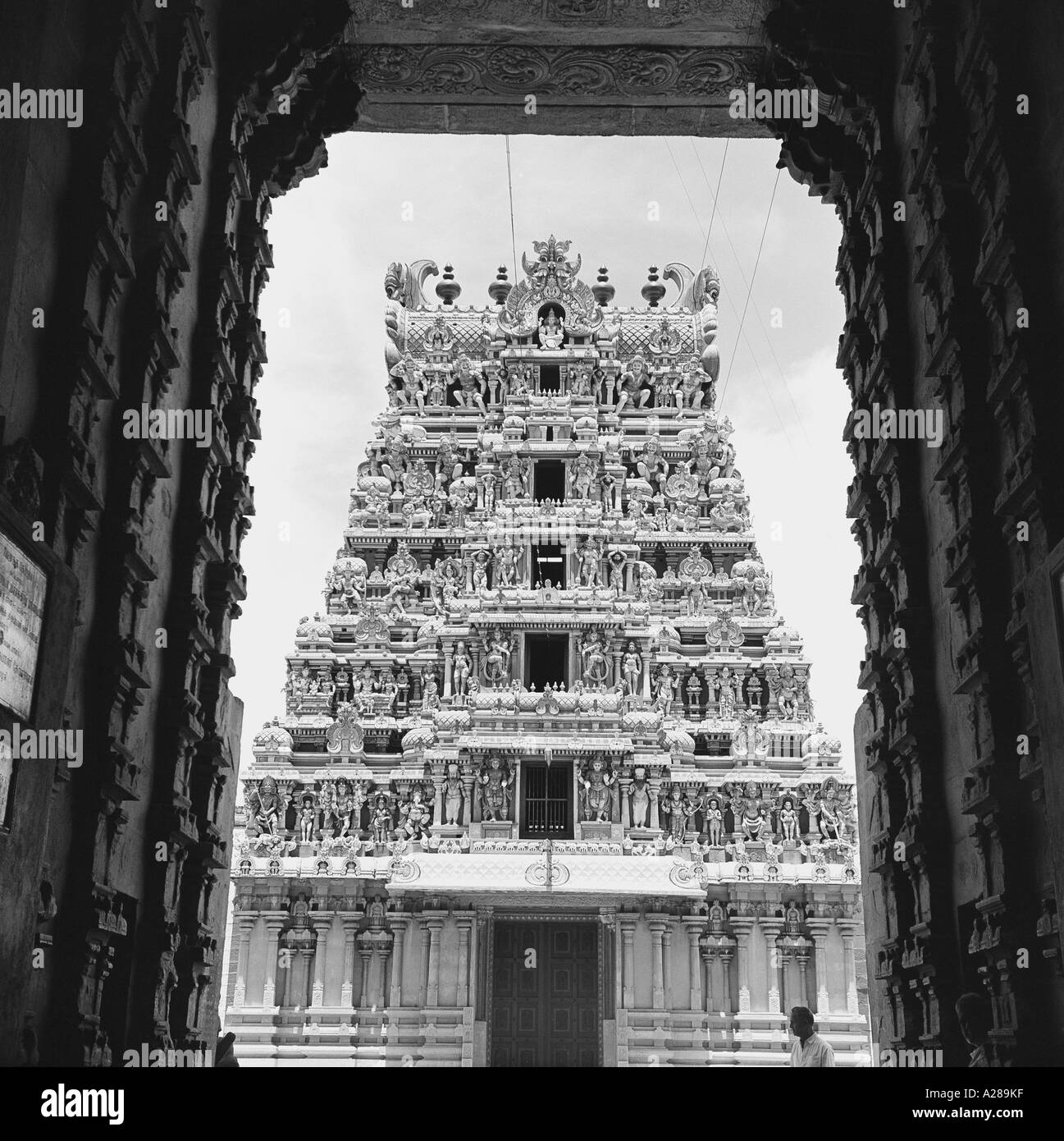 Tamil Nadu Temple Door Stock Photos & Tamil Nadu Temple Door Stock
