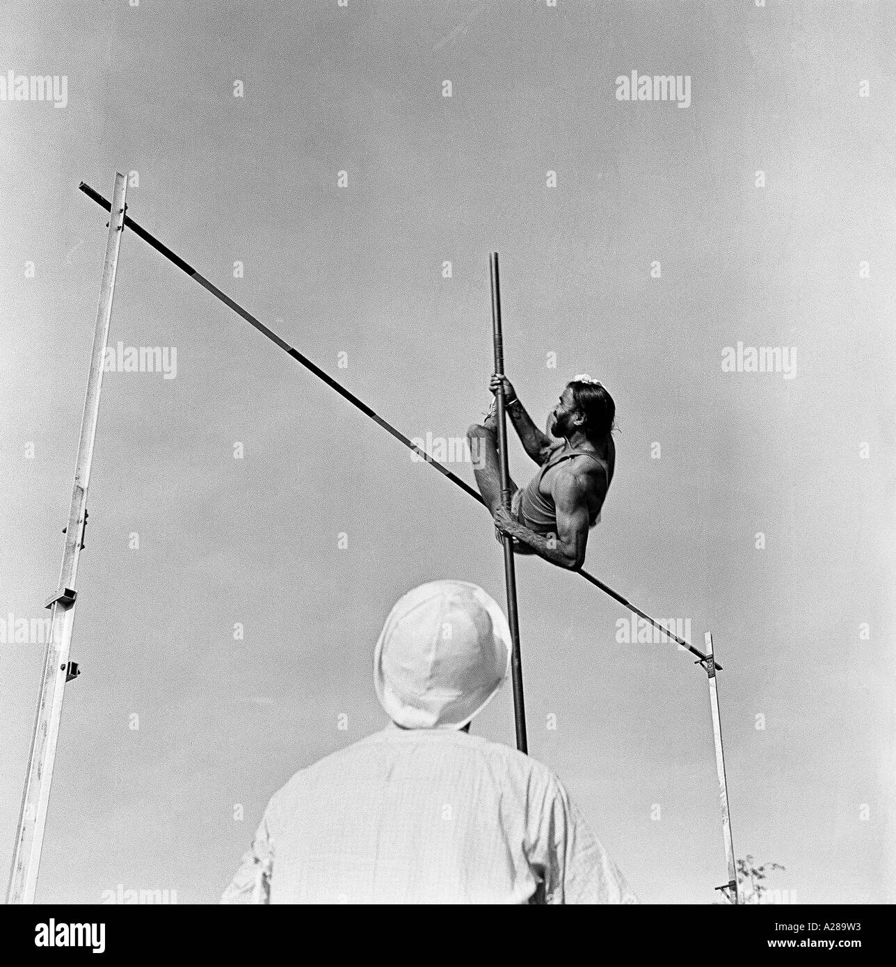 India pole vault hires stock photography and images Alamy