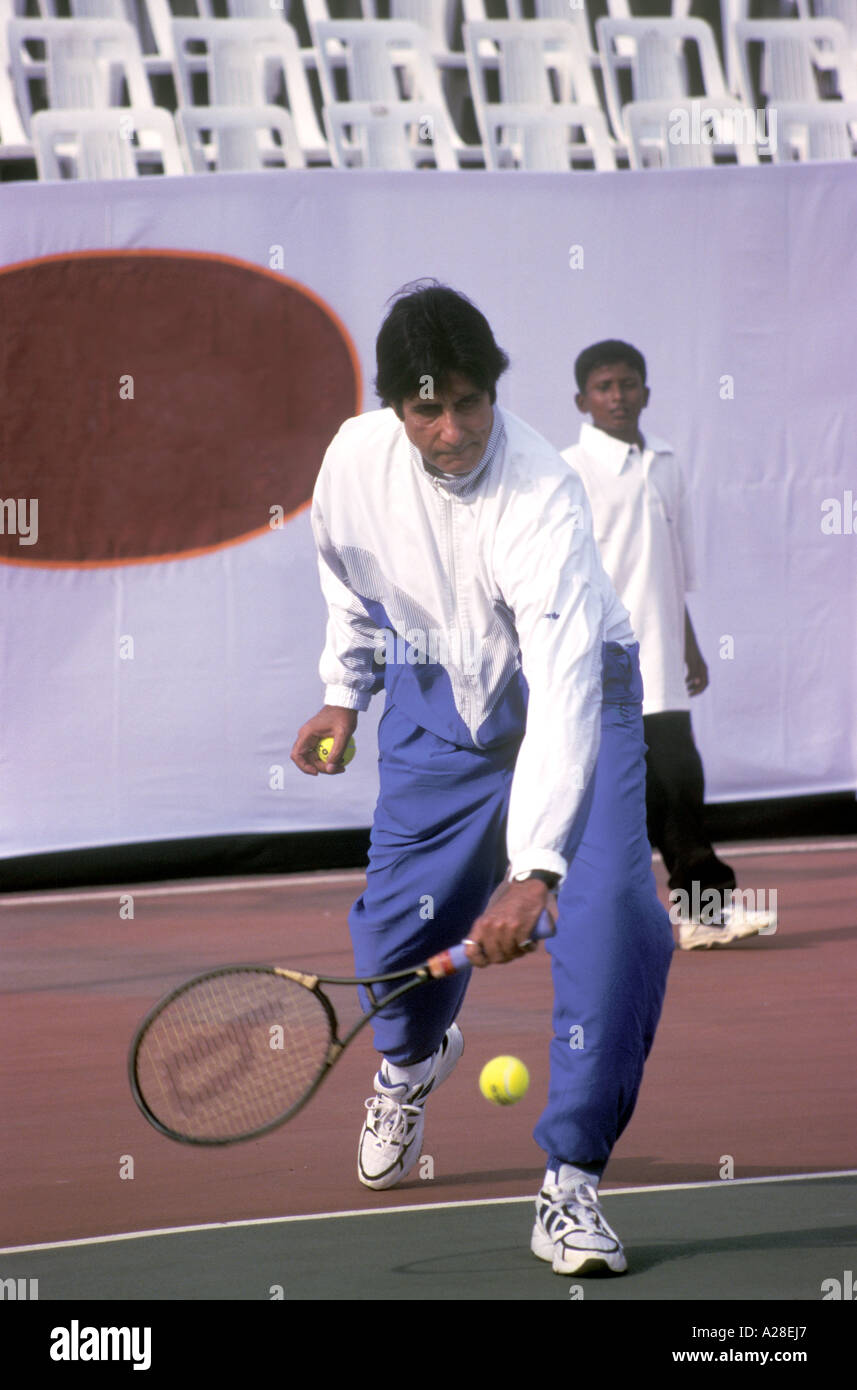 Indian Bollywood Film Star Actor Amitabh Bachchan playing tennis India Asia dpa 76441 vca Stock Photo