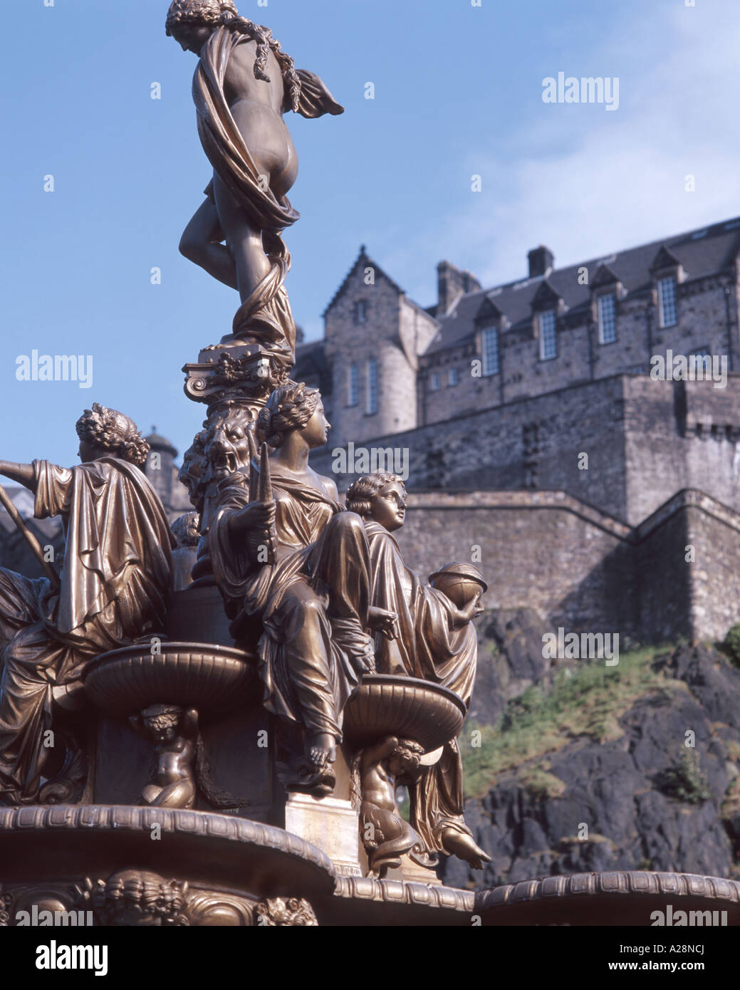 Edinburgh Castle from Princes Square Gardens, Edinburgh, Lothian, Scotland Stock Photo