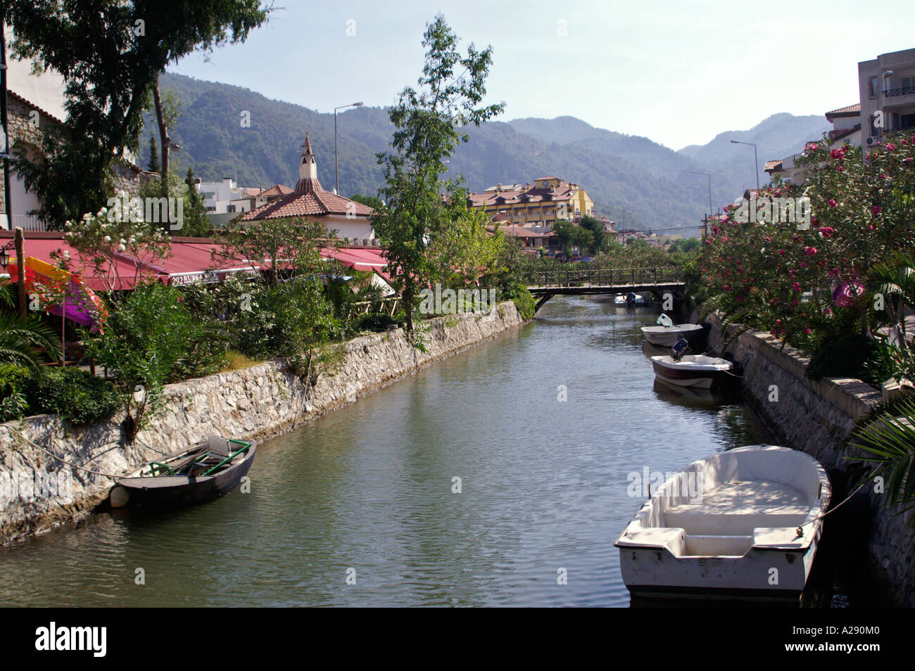 motorboats-along-the-main-canal-in-i-meler-turkey-stock-photo-alamy