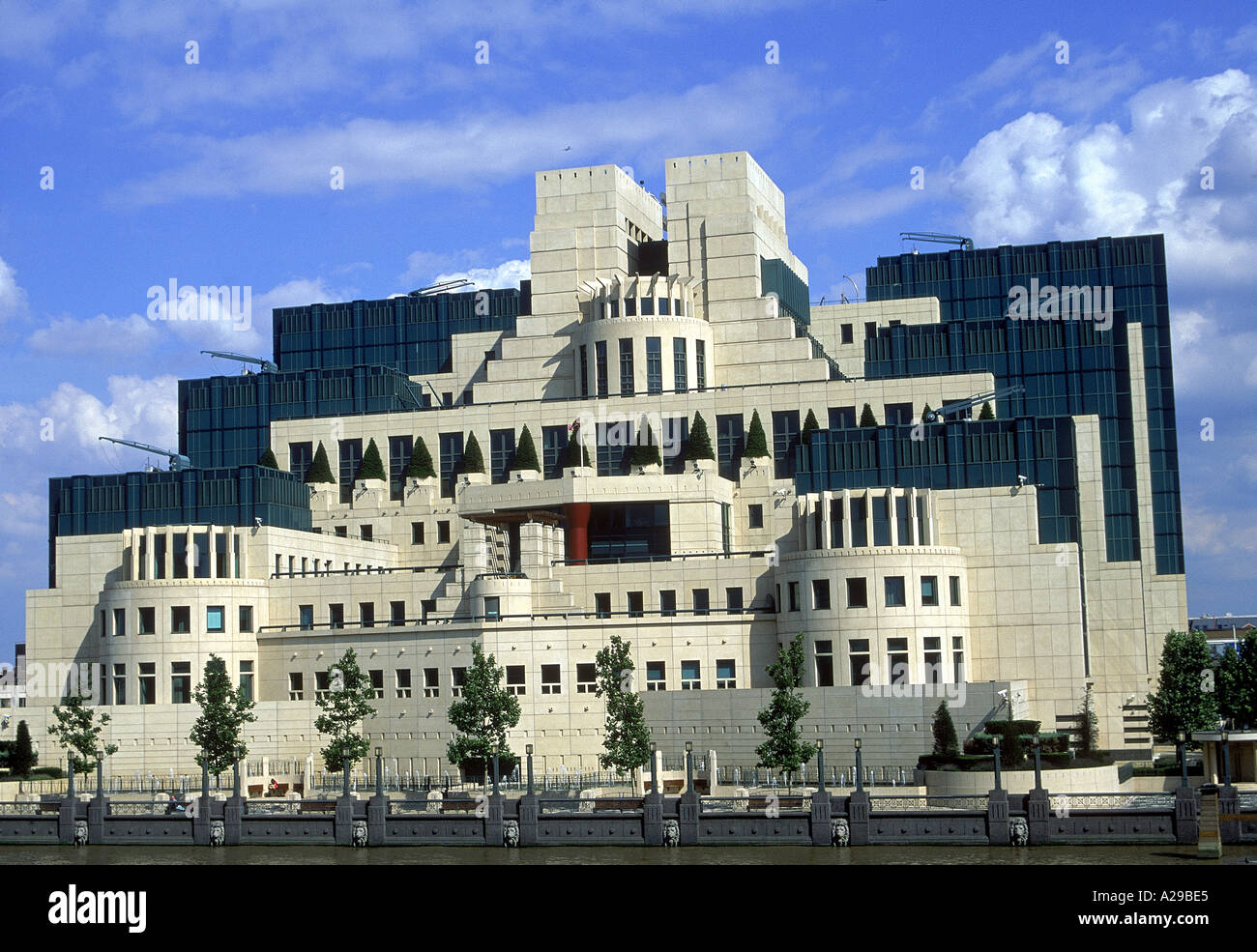 MI6 Building across the Thames Vauxhall London V Skeet Stock Photo