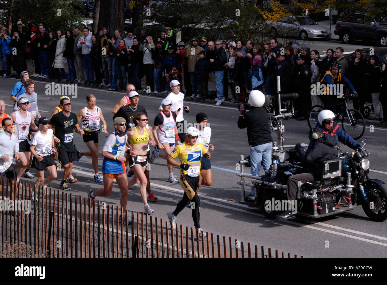 Lance Armstrong participating in the New York Marathon on Nov 5 2006 Stock Photo