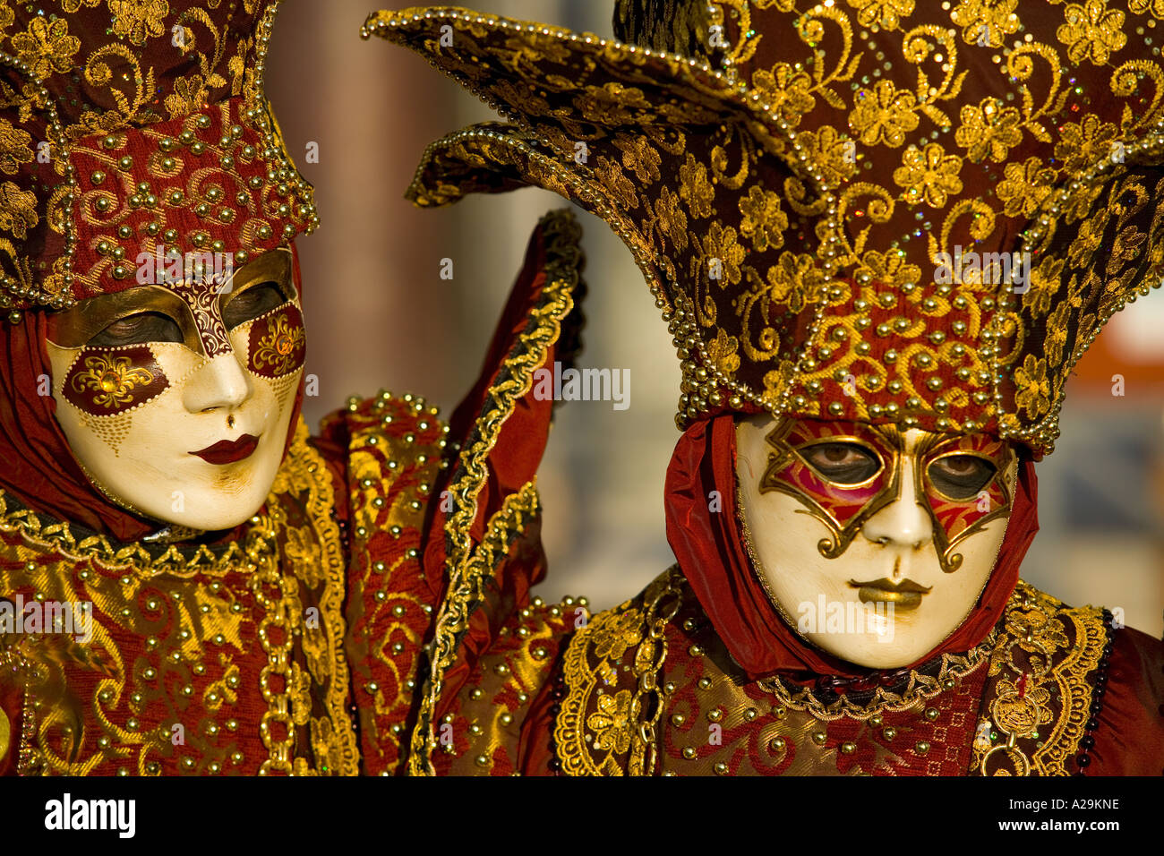 Venice carnival ball outfit hi-res stock photography and images - Alamy