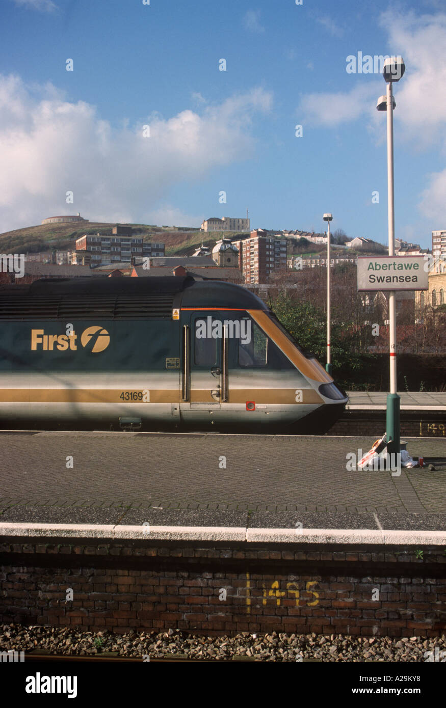 Intercity Train by Platform, Swansea Train Station, South Wales Stock