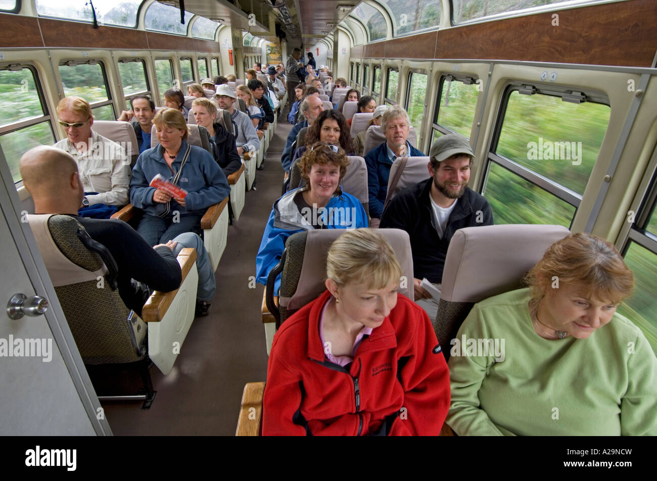 Machu picchu tourists smiling hi-res stock photography and images - Alamy