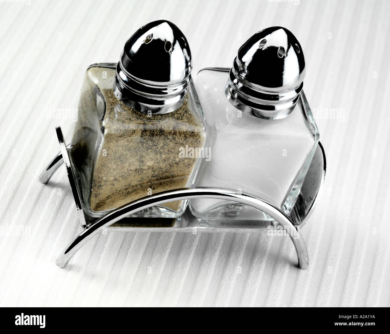 SALT AND PEPPER CRUET Stock Photo Alamy