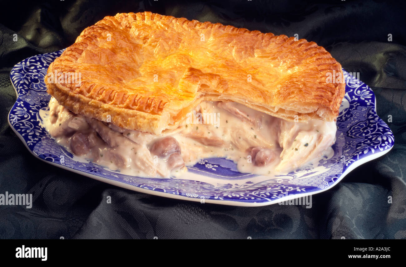 CHICKEN AND MUSHROOM PIE Stock Photo - Alamy