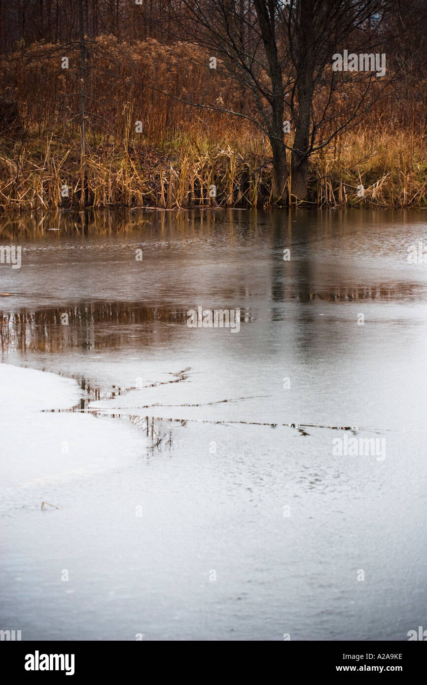 Calm frozen river hi-res stock photography and images - Alamy