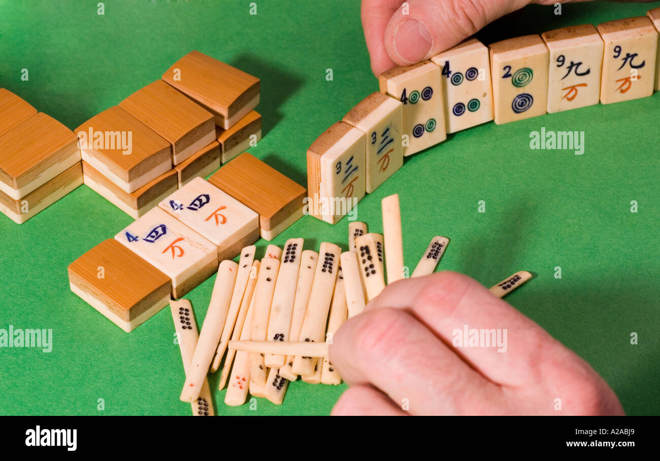 Mahjong ivory hi-res stock photography and images - Alamy