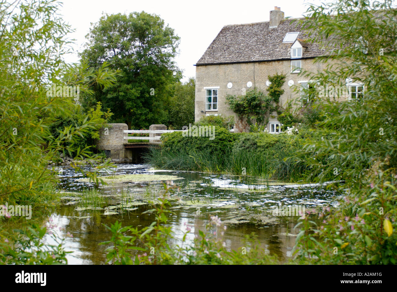 Wadenhoe Mill River Nene Stock Photo Alamy