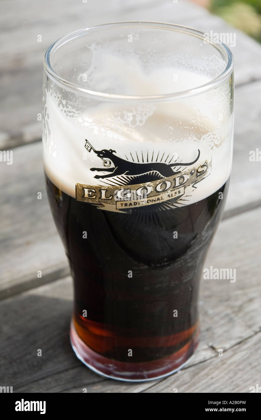 Elgoods traditional ale or beer glass Stock Photo Alamy