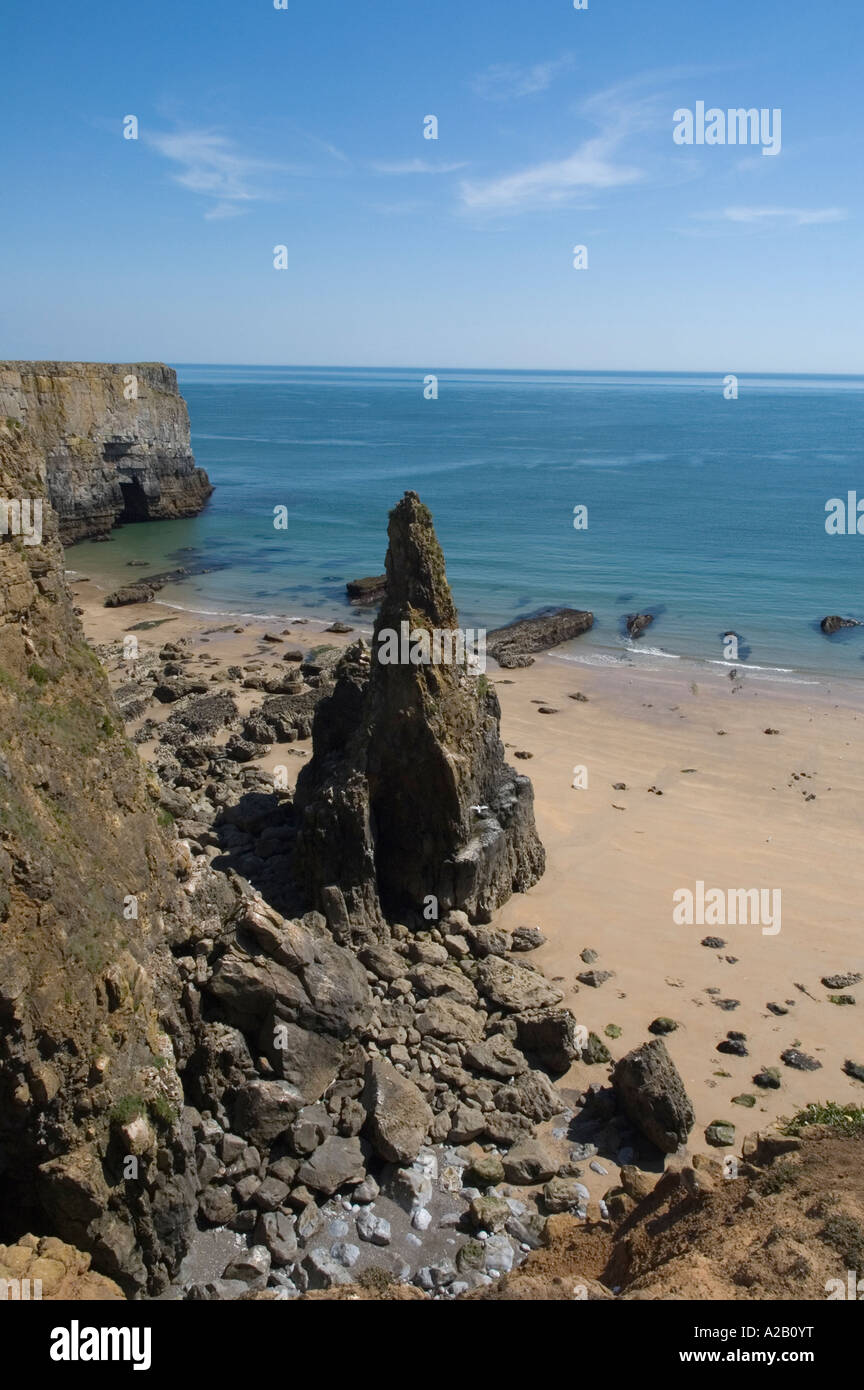 Pembrokshire cliff hi-res stock photography and images - Alamy