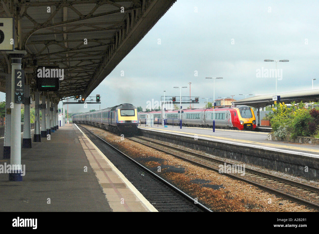 Taunton railway station hires stock photography and images Alamy