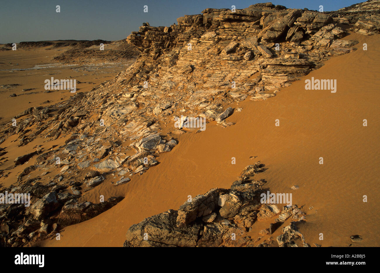 Libya Desert Rocks Libyan desert hi-res stock photography and images - Alamy