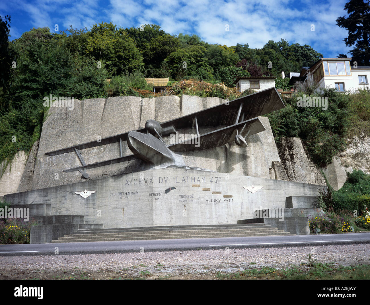 Latham 47 memorial hires stock photography and images Alamy