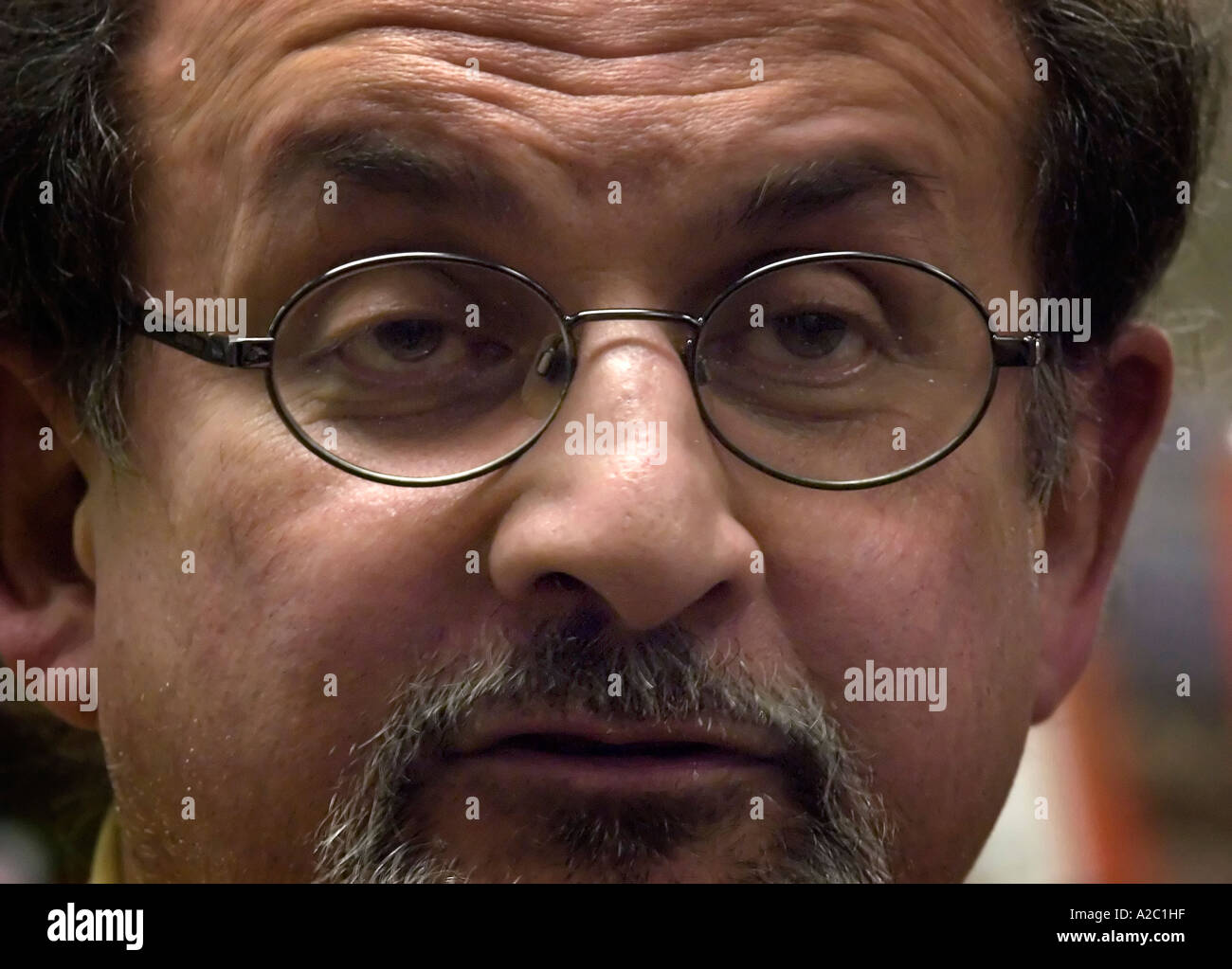 Satanic verses author hi-res stock photography and images - Alamy