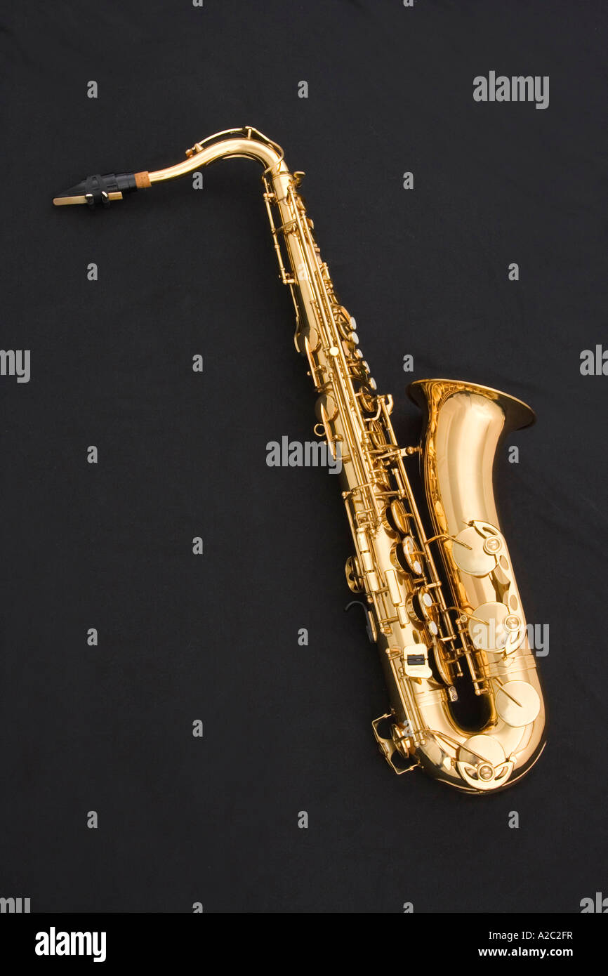 Saxophone cut out hires stock photography and images Alamy