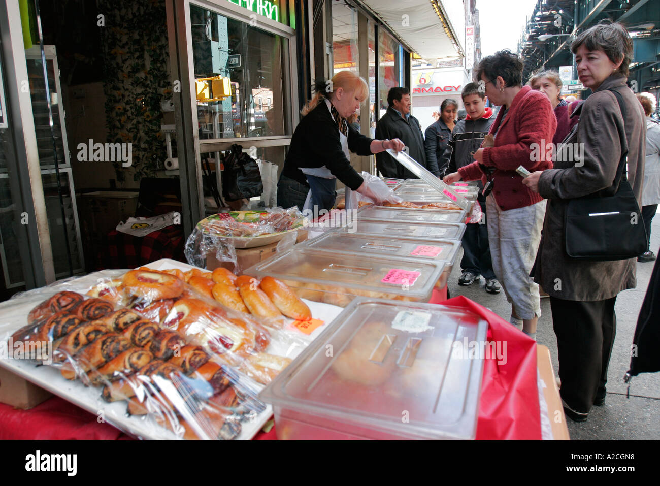 Pasteries Brighton Beach Avenue Brooklyn New York Stock Photo Alamy