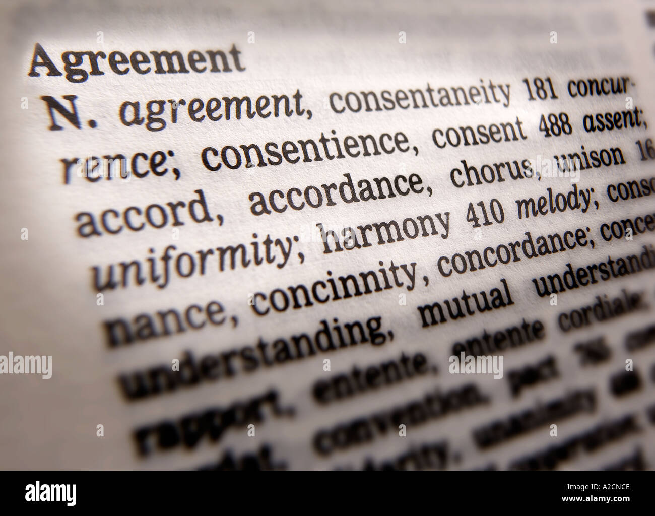 THESAURUS PAGE SHOWING DEFINITION OF WORD AGREEMENT Stock Photo - Alamy