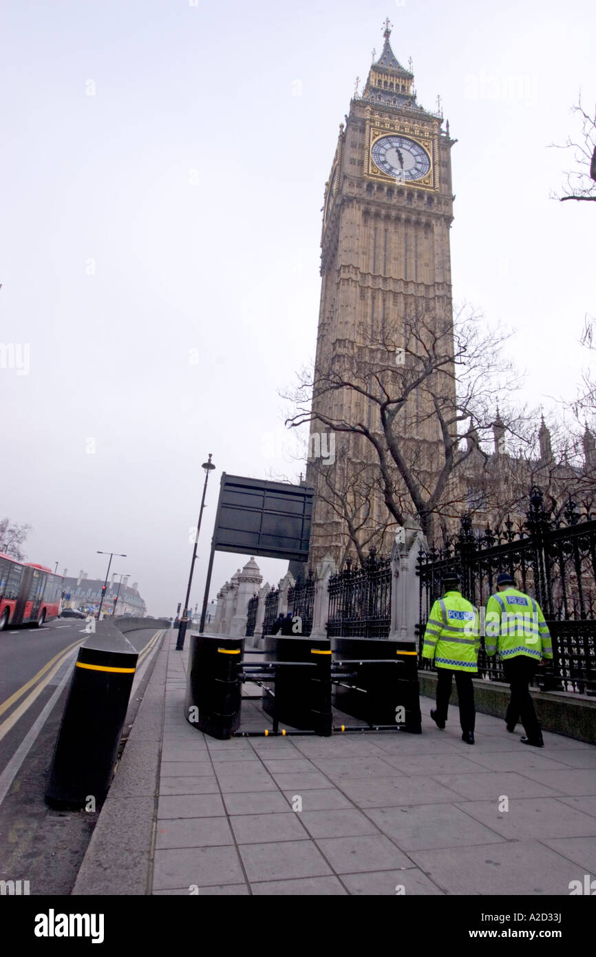 Ring of steel barriers outside houses of parliament big ben Westminster ...