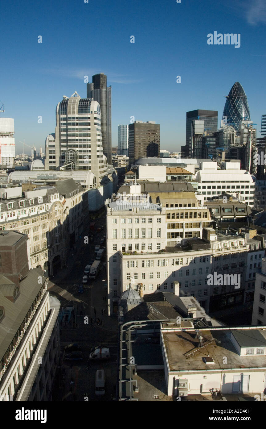 Rooftop view of the city of london hi-res stock photography and images ...