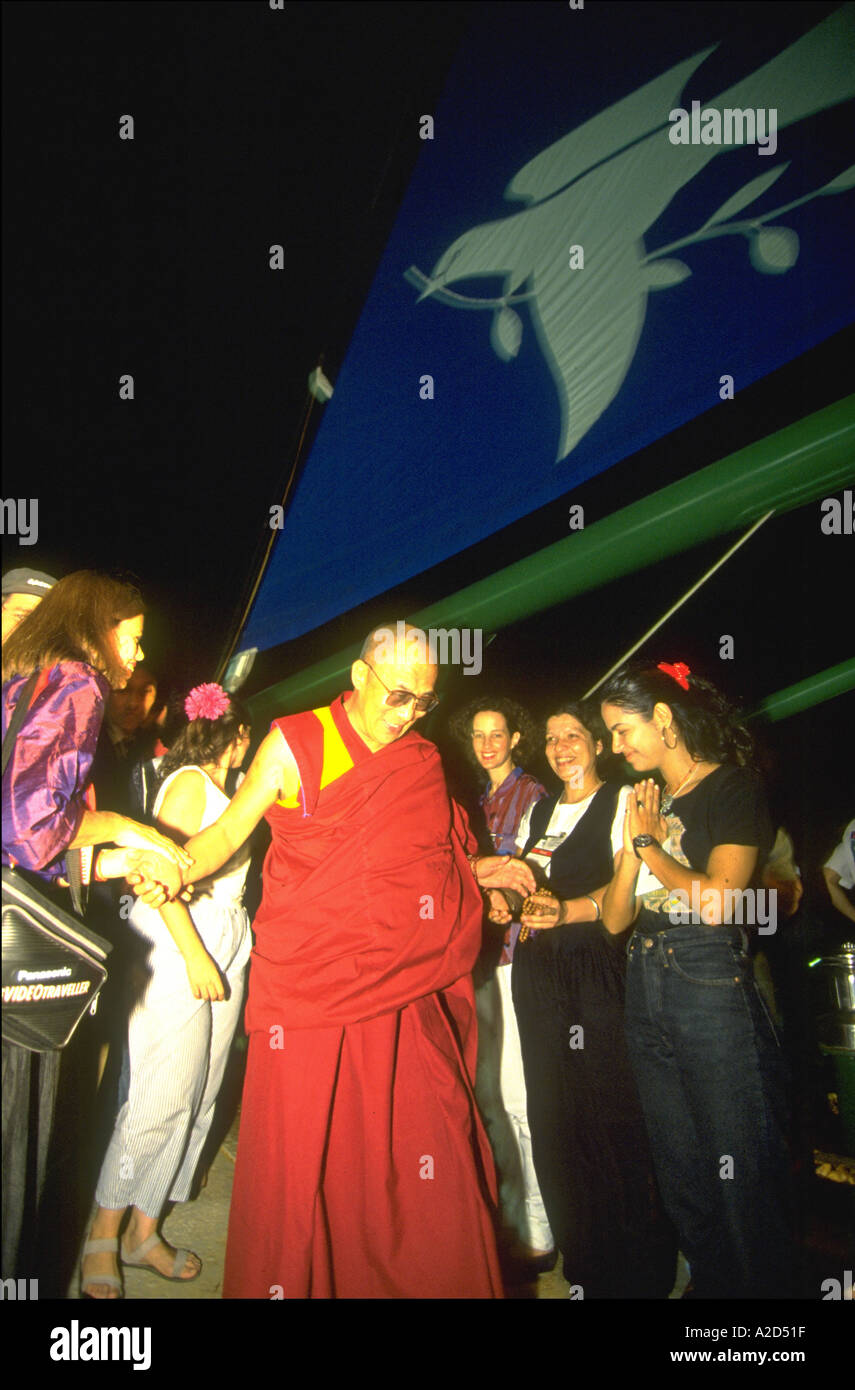 Dalai Lama visiting RAINBOW WARRIOR during UNCED Rio de Janeiro Brazil 1992 Stock Photo