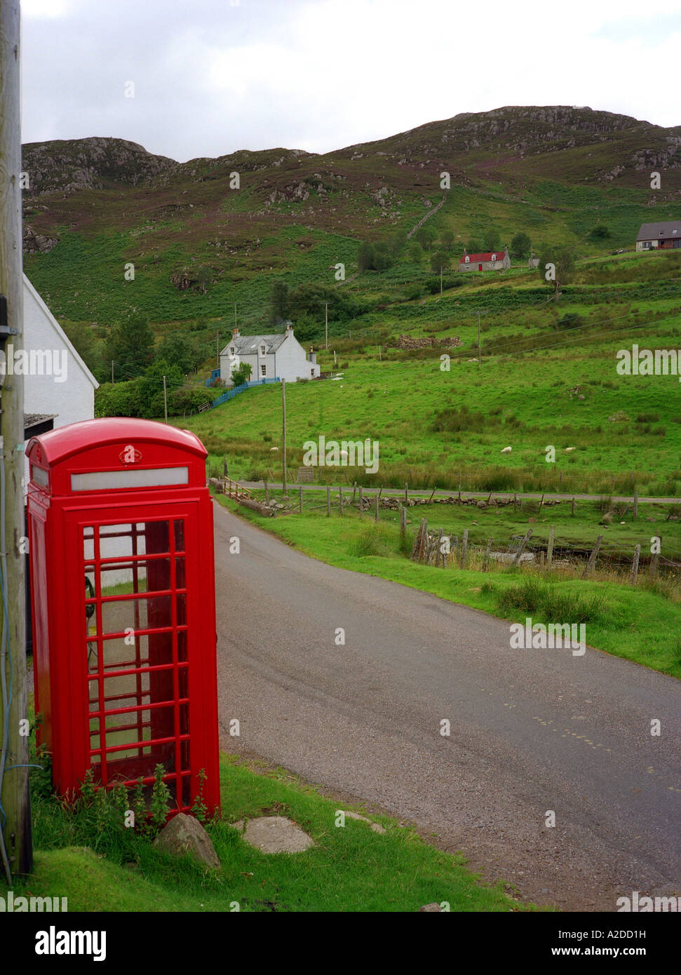 Red Phone Box, Village of Naast, near Poolewe, Wester Ross, Northen Scotland Stock Photo
