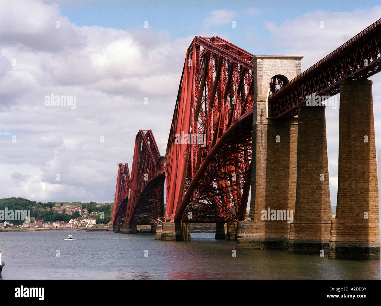 Forth Rail Bridge, from South Queensferry, Edinburgh, Scotland Stock Photo