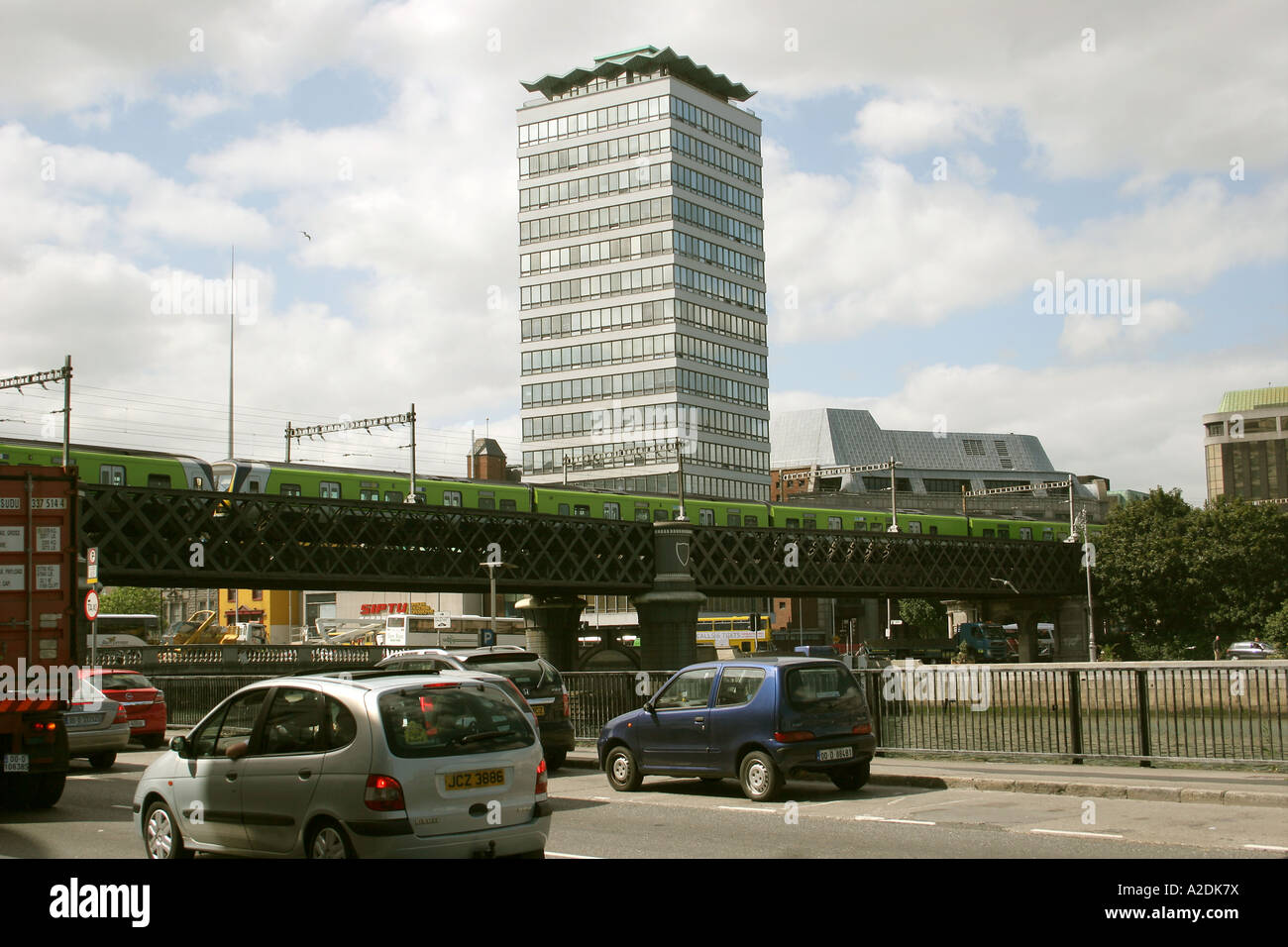 Tara Street bridge Dublin Ireland Eire Stock Photo Alamy