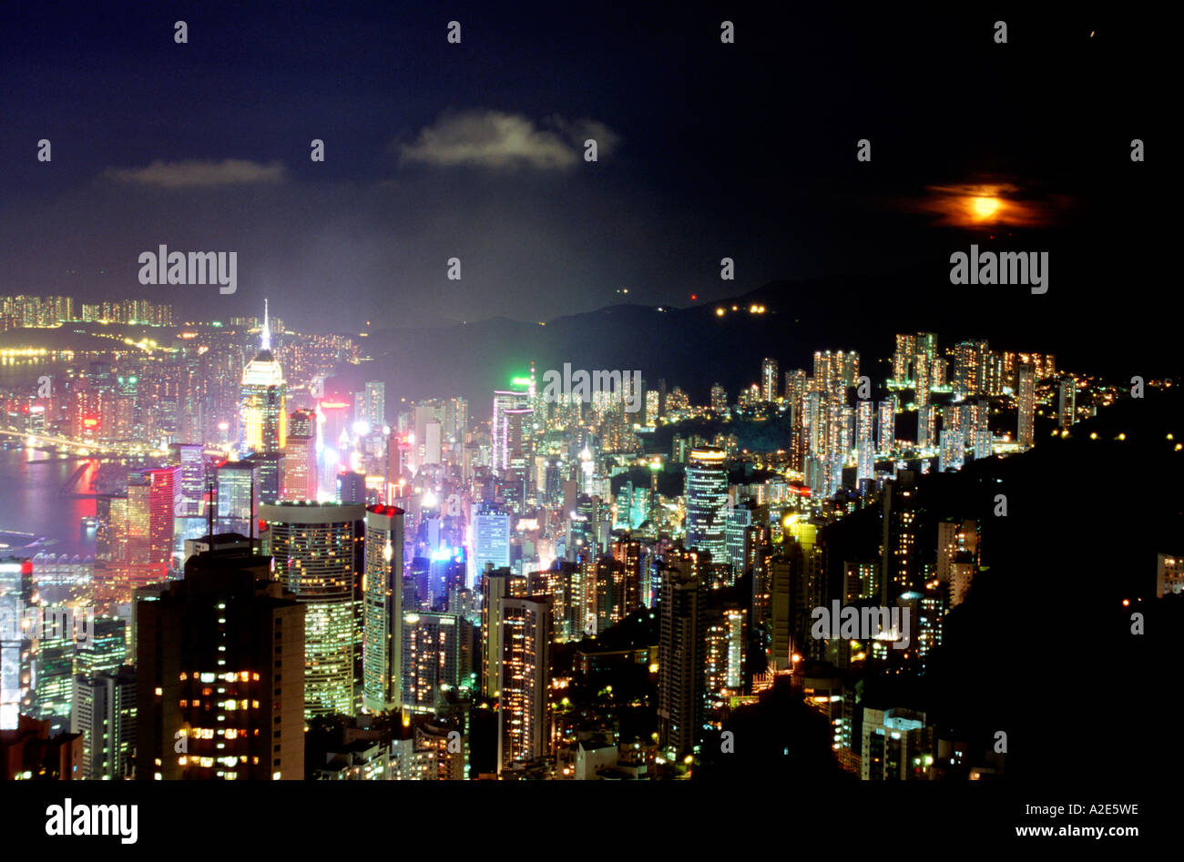 Hong Kong skyline at night from Victoria Peak Stock Photo - Alamy