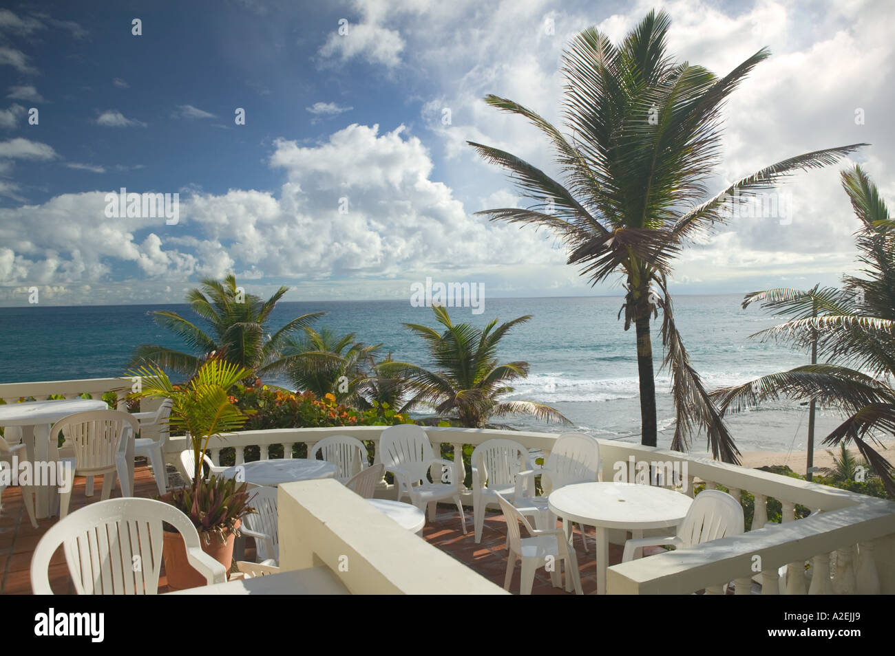 BARBADOS, North East Coast, Bathsheba, View of Soup Bowl Beach, Prime