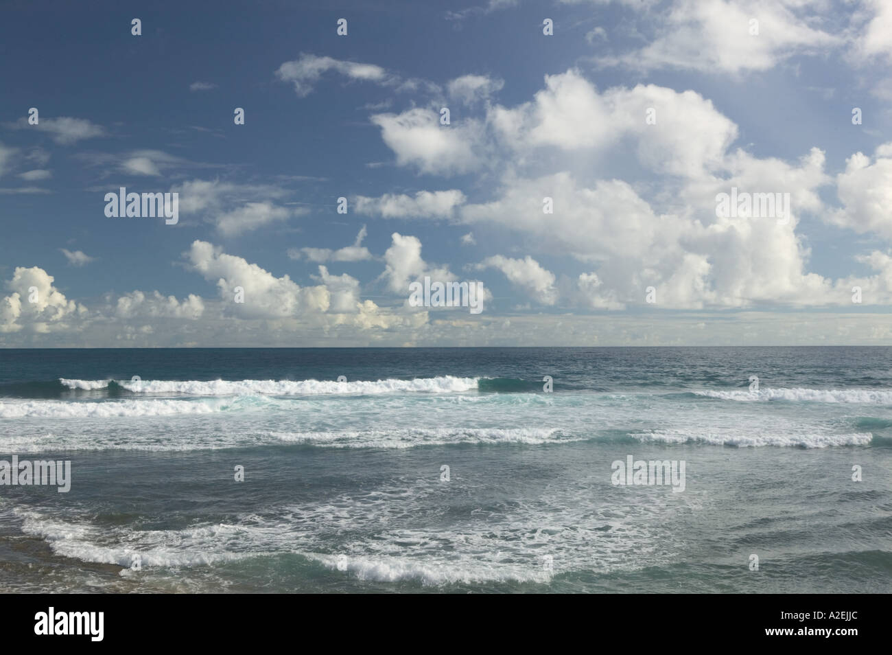 BARBADOS, North East Coast, Bathsheba, View of Soup Bowl Beach, Prime