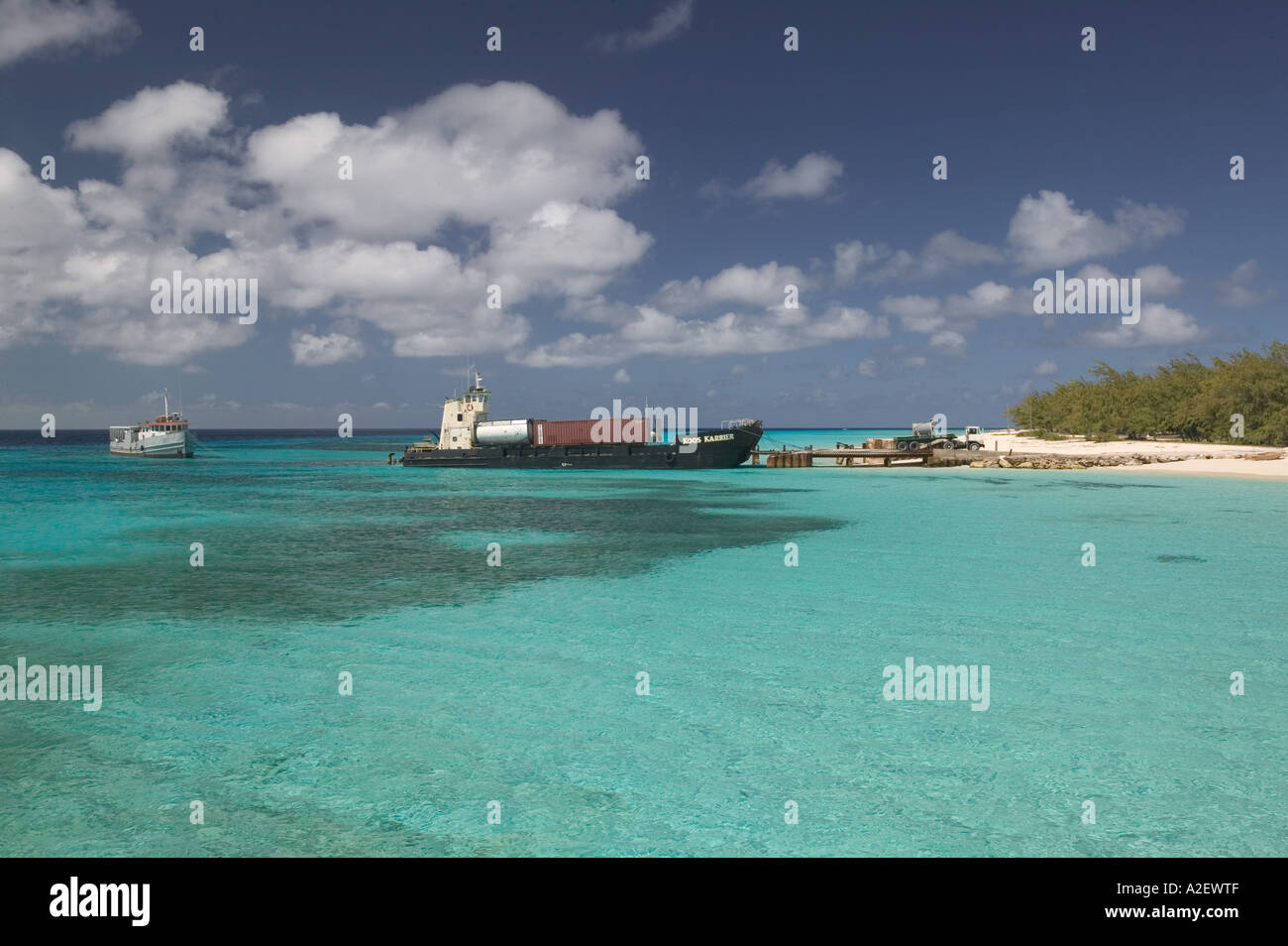 Caribbean, TURKS & CAICOS, Grand Turk Island, Waterloo Town Commercial