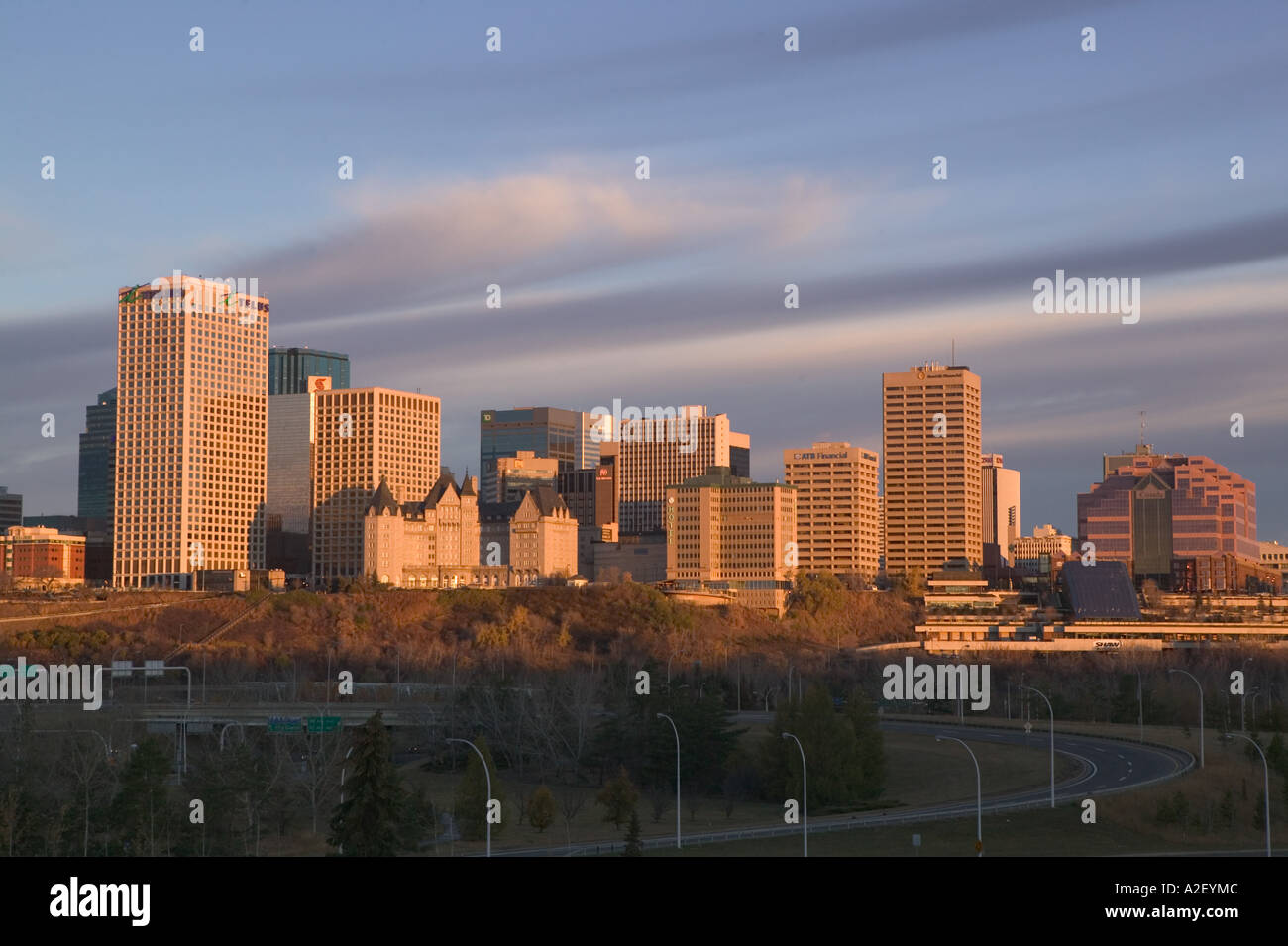 Canada, Alberta, Edmonton Downtown Skyline / Dawn from Muttart Conservatory / Ski Club Hill