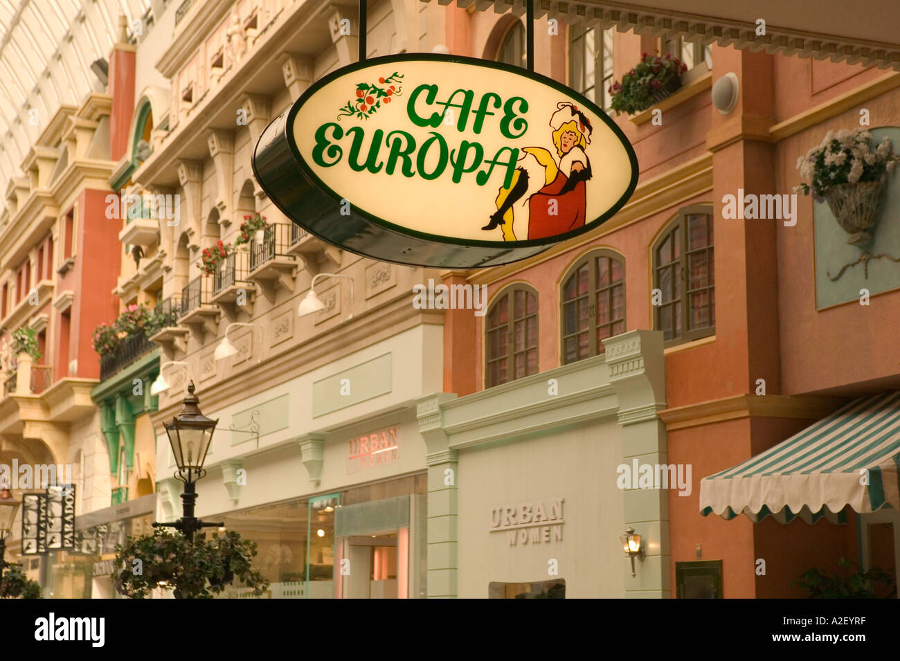 Canada Alberta Edmonton West Edmonton Mall World S Largest Stock Photo Alamy Canada Alberta Edmonton West Edmonton Mall World S Largest Stock Photo Alamy