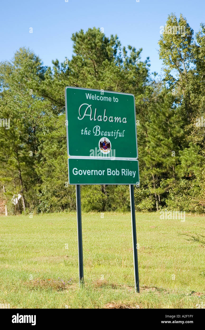 P32 155 Welcome To Alabama Sign Stock Photo - Alamy