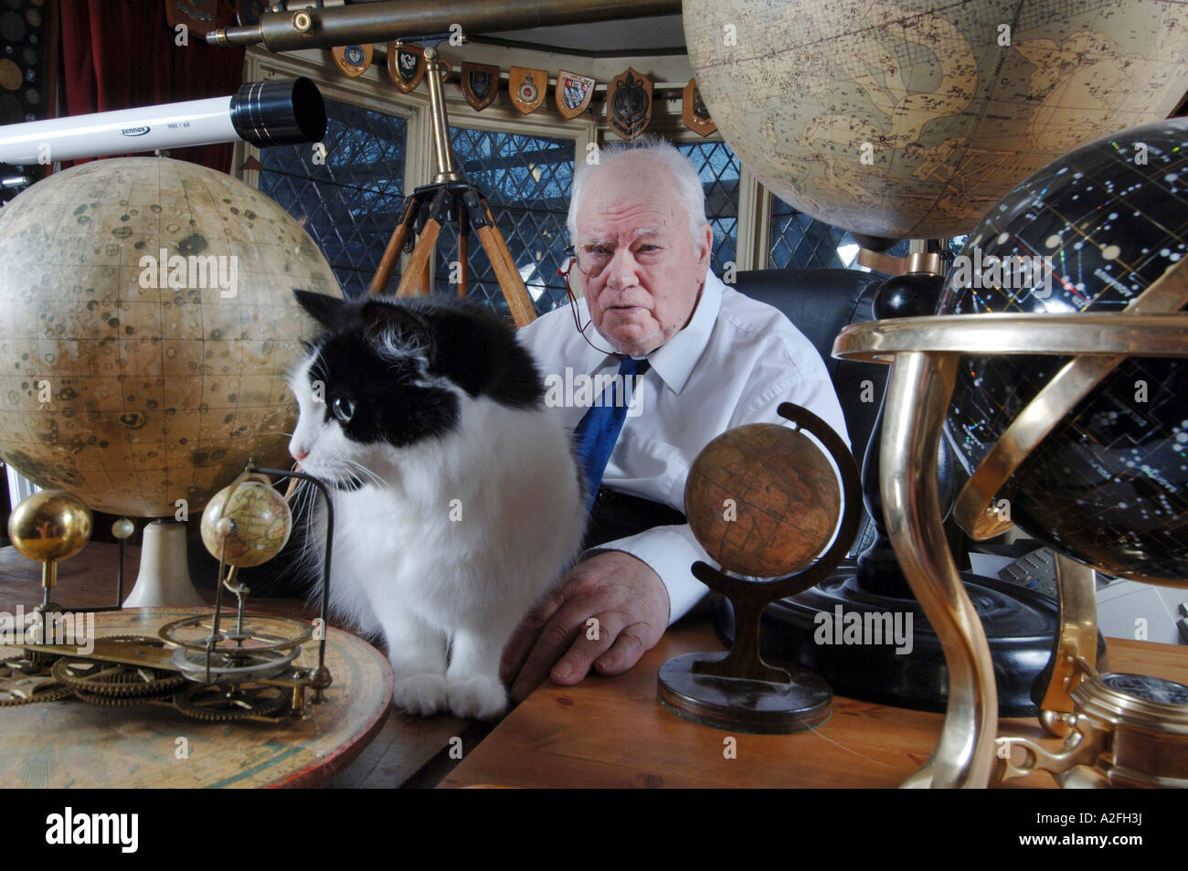 Portrait of Sir Patrick Moore the astronomer and BBC Sky At Night presenter Stock Photo