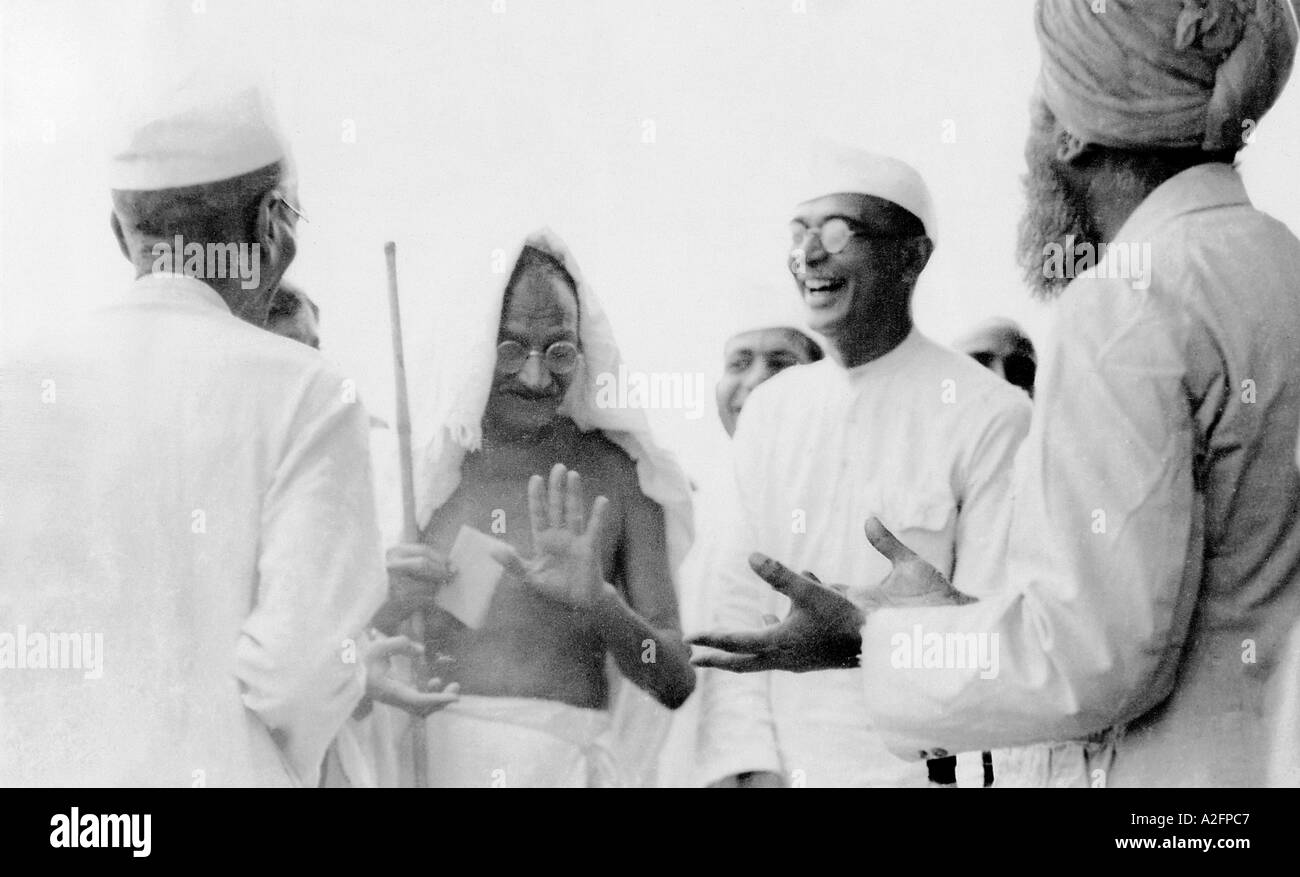 Mahatma gandhi at karachi congress hi-res stock photography and images ...
