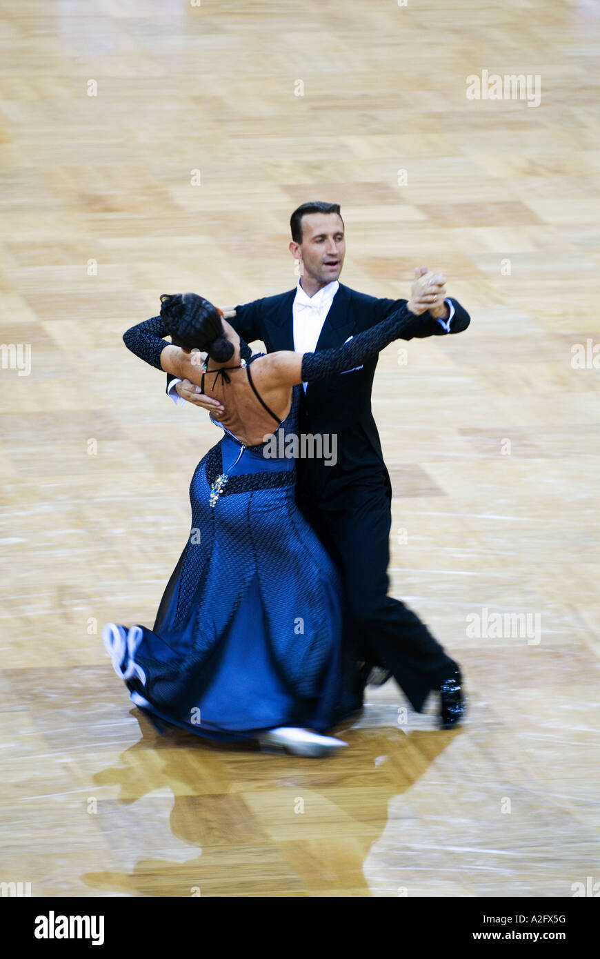 professional Ballroom Dancers dancing Stock Photo Alamy