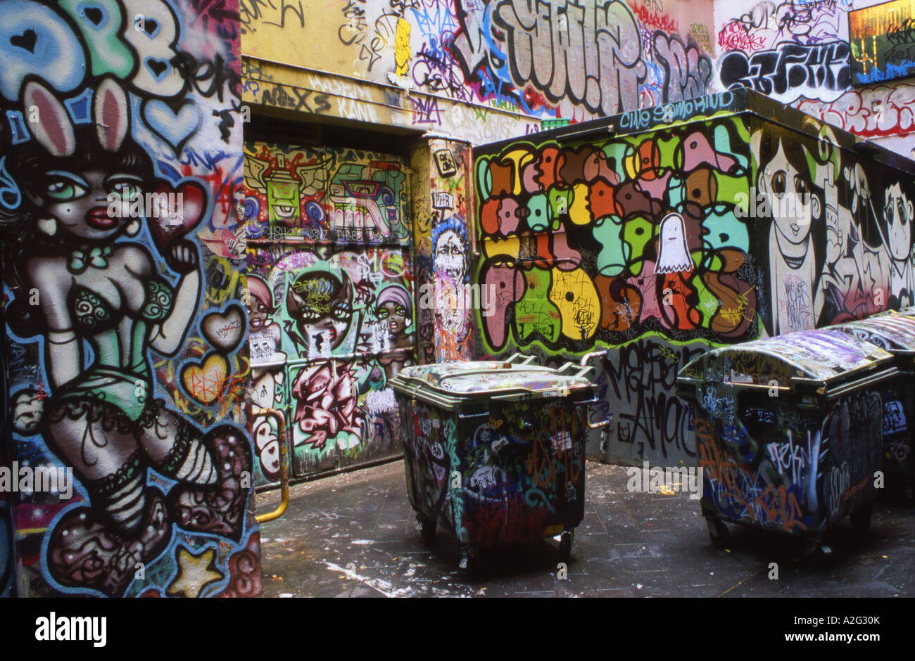 Grafitti alley way hi-res stock photography and images - Alamy