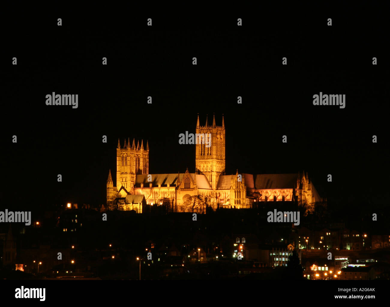Lincoln Cathedral At Night High Resolution Stock Photography And Images Alamy