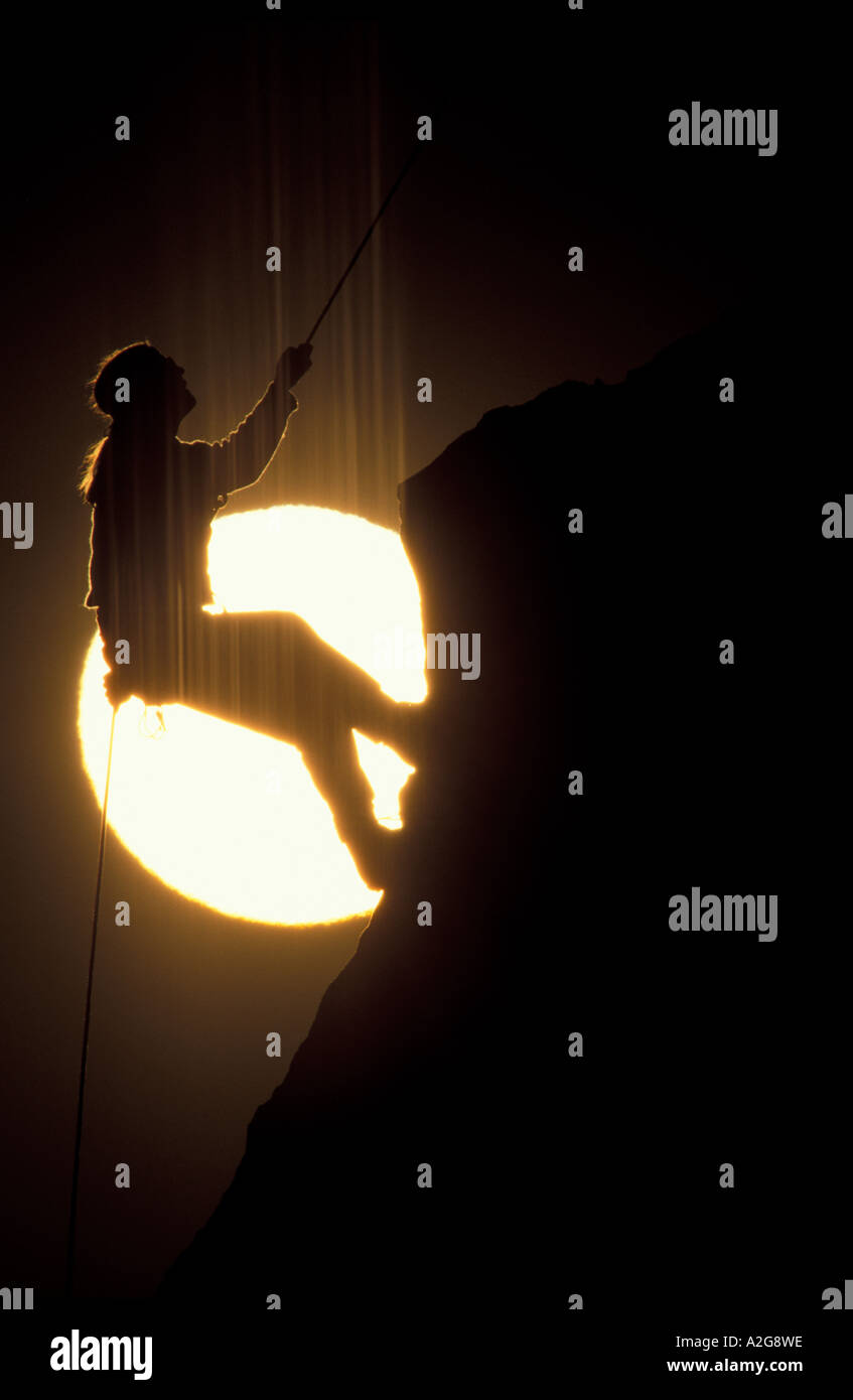 Rappelling cliff silhouette hi-res stock photography and images - Alamy