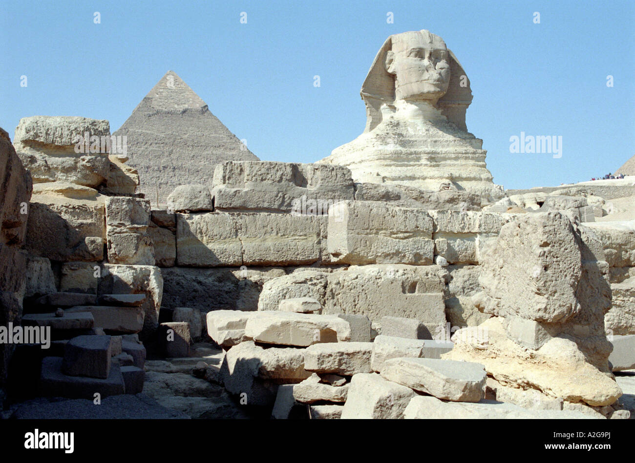 Great Sphinx and the Pyramid of Khafre Stock Photo Alamy