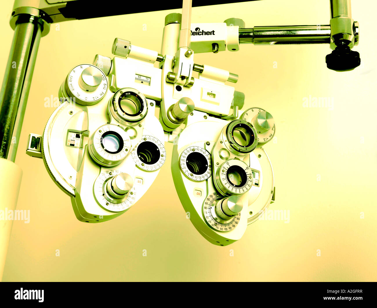 Phoropter vision tester hi-res stock photography and images - Alamy