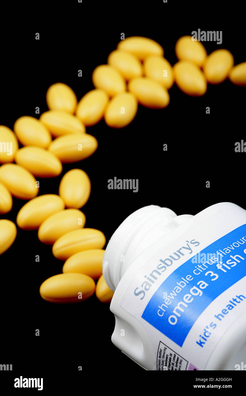 Omega 3 Fish Oil Capsules Stock Photo Alamy