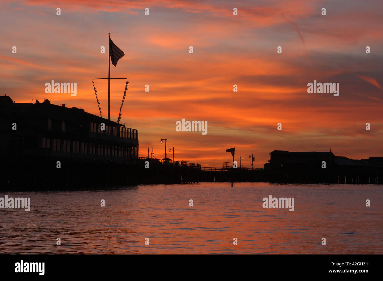 Stearns wharf silhouette hi-res stock photography and images - Alamy