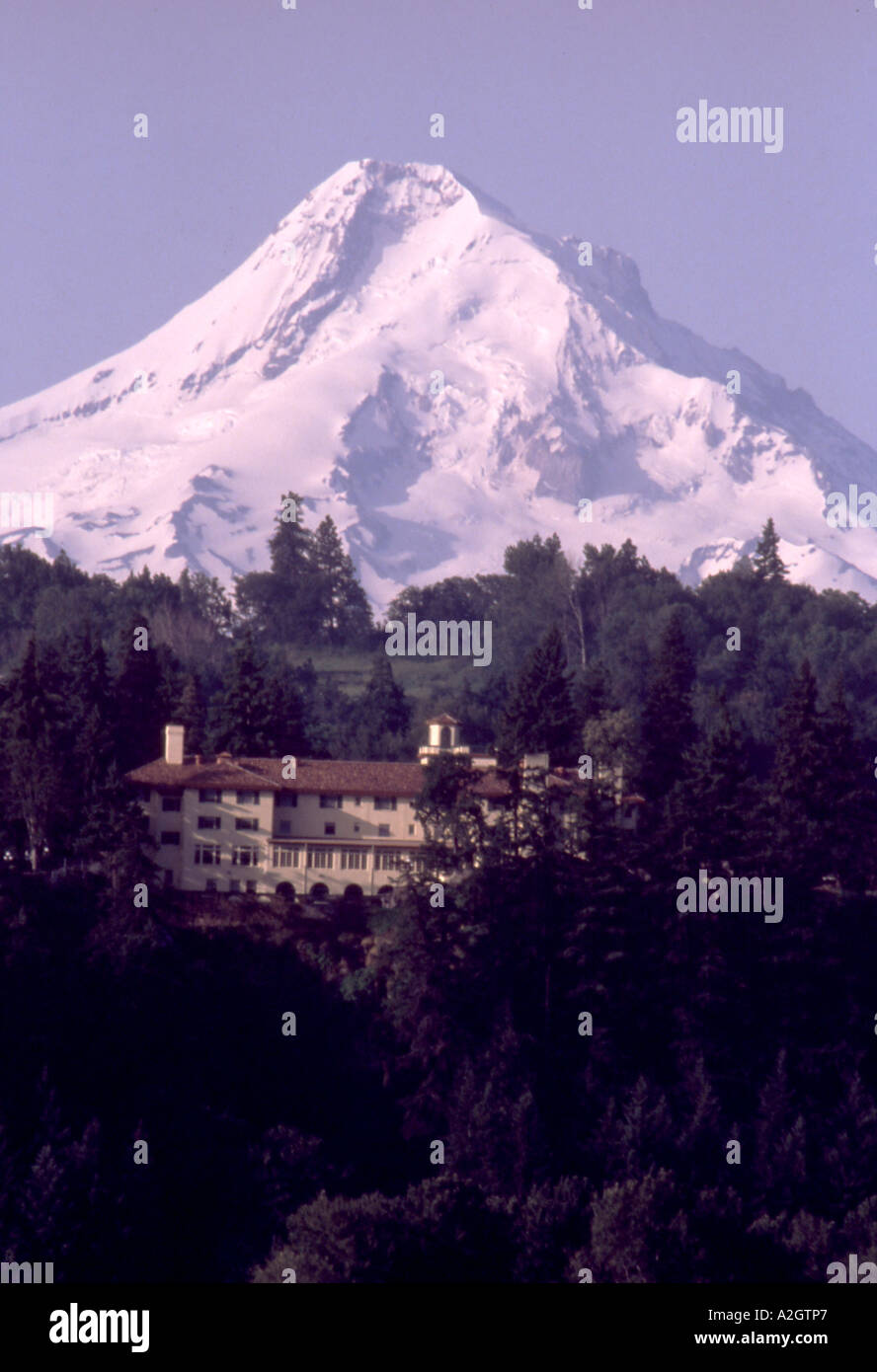 Usa Oregon Columbia Gorge Hotel Mt Hood Hood River Columbia Stock Photo Alamy
